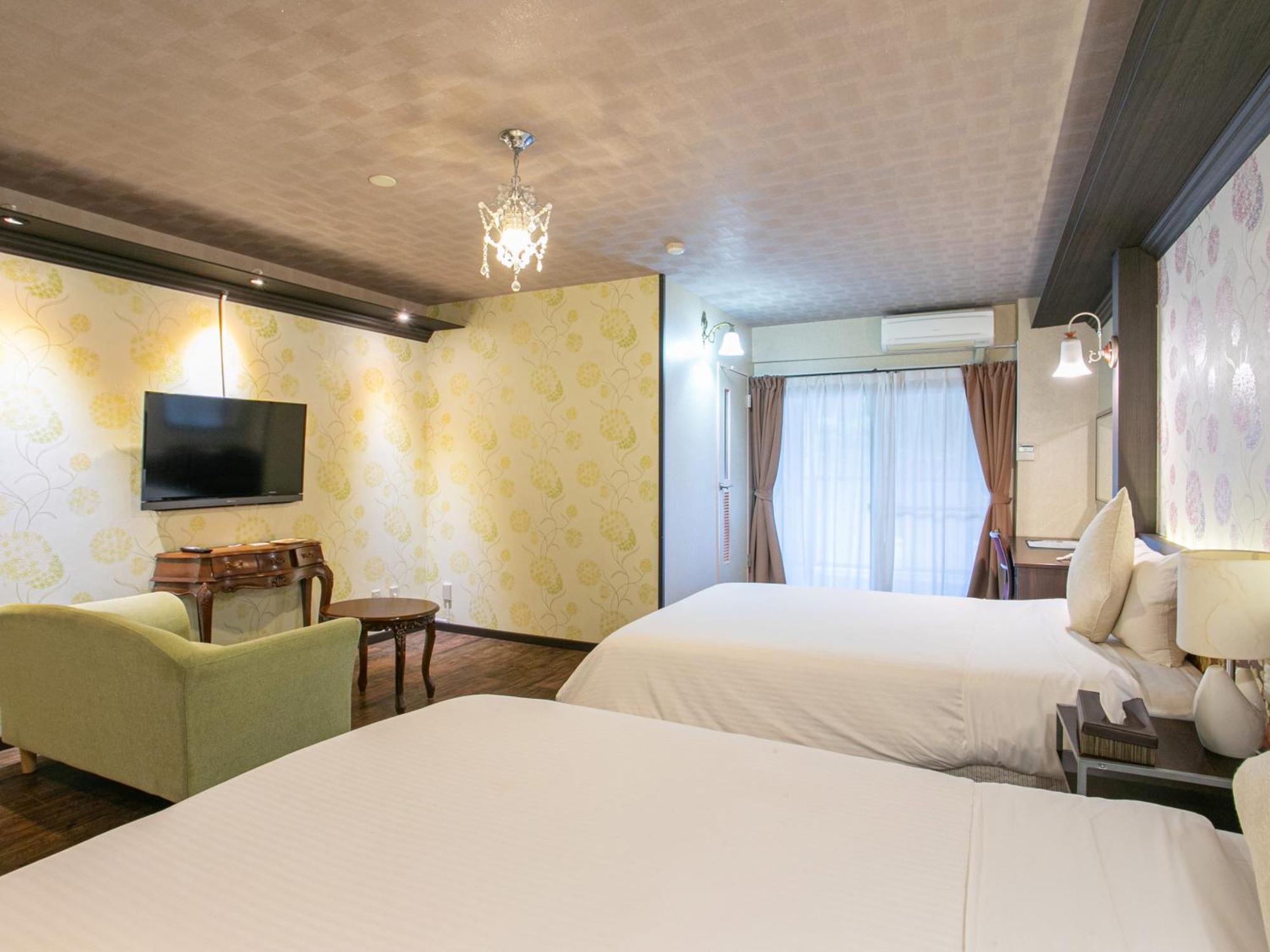 Yufuin Besso Shikisai Hotel Rum bild